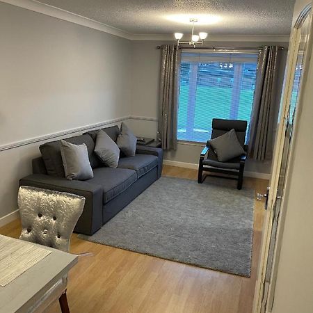 2 Bed Contemporary Apartment Glasgow Free Parking Netflix Sleeps 4 Luaran gambar