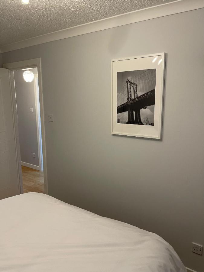 2 Bed Contemporary Apartment Glasgow Free Parking Netflix Sleeps 4 Luaran gambar